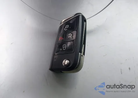 2016 Volkswagen E-Golf Se z USA, uszkodzony, nr VIN WVWKP7AU8GW902496